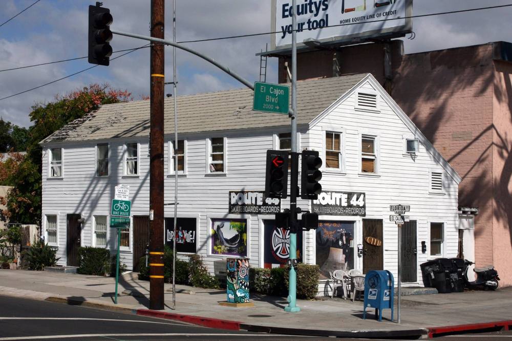 10604719_389418634540782_2871854112250774399_o